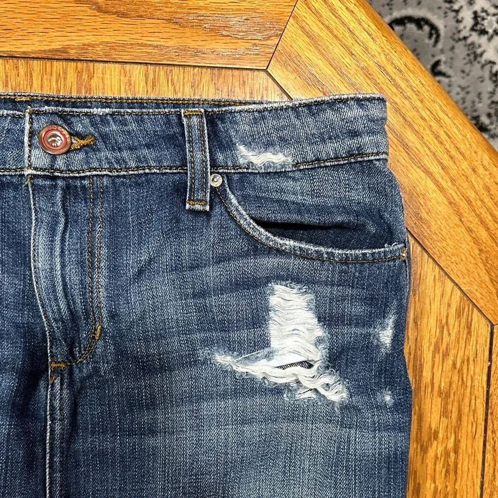 *JOE’S JEANS* Med Wash Kumi Distressed Denim Pencil Skirt Size 29